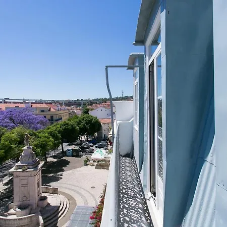 Photographers Attic W Stunning View In Alcantara Apartment